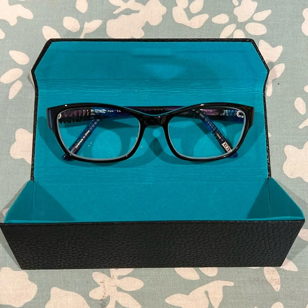 XOXO frames - Picture 2 of 10